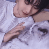 1000102348.gif
