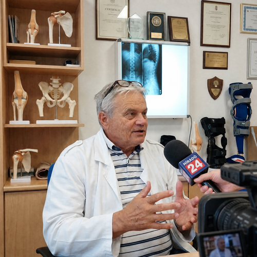 Orthopedic Doctor News Camera (1).png