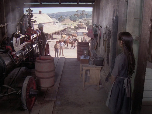 The.Thorn.Birds.S01E01.1080p.WEB DL.CZ SK EN.DD.2.0.H264 QWERTZ.mkv 20260516 133526.884.jpg