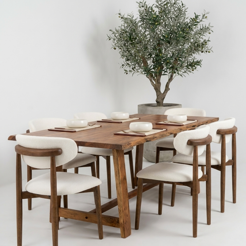 Furniture 04 Dining Table.png