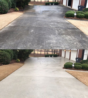 Sealed driveway with protective finish in North Georgia
