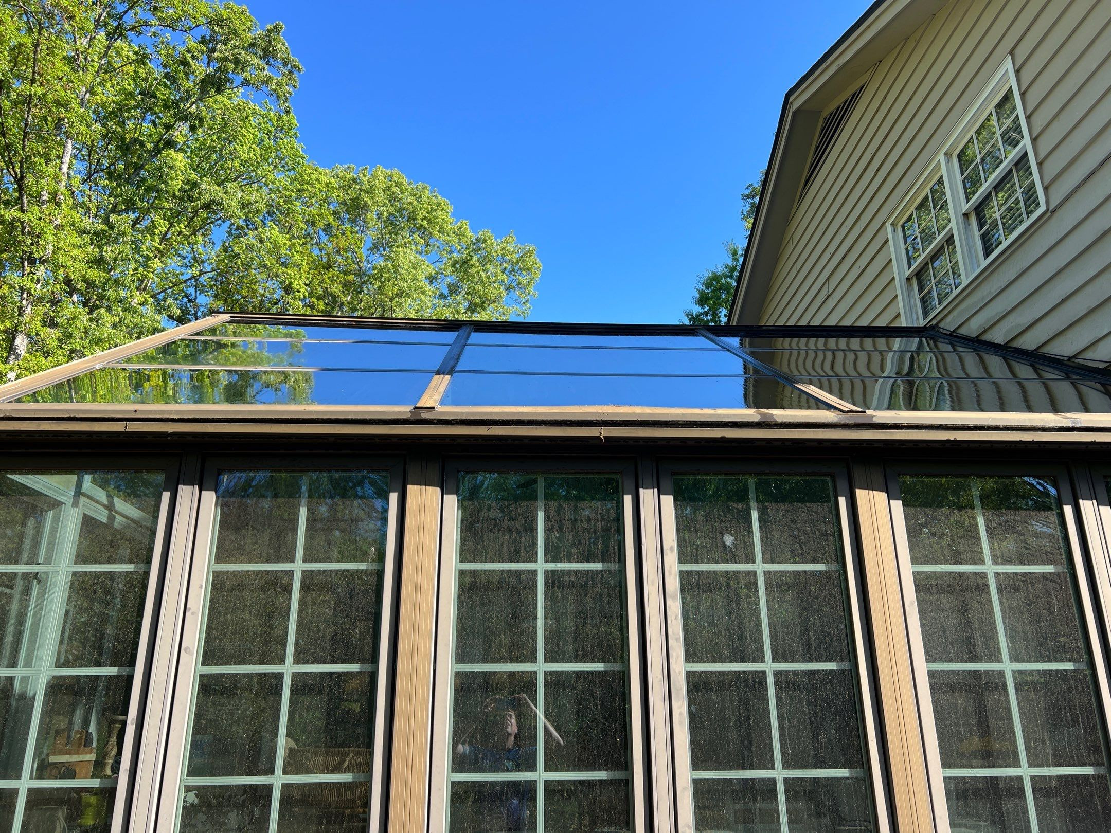 Sparkling clean windows after professional cleaning by Southern Exterior Cleaning in North Georgia