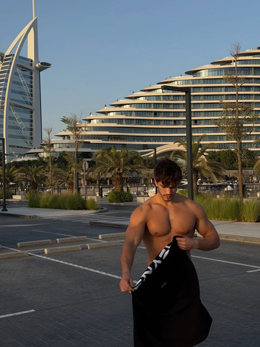 kylekuznik 1762693605 3762069091210317204 1204510304.jpg