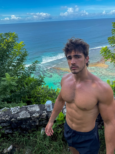 kylekuznik 1773839905 3855570904475049787 1204510304.jpg