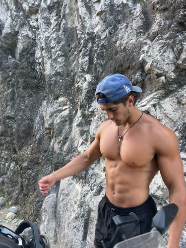 kylekuznik 1759673378 3736733594720251626 1204510304.jpg