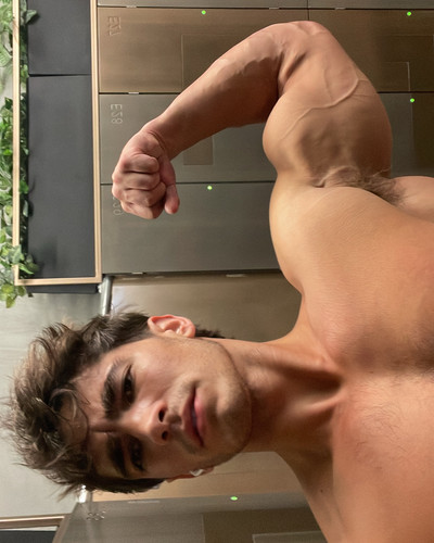 kylekuznik 1744034952 3605548970598687346 1204510304.jpg