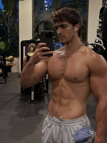 kylekuznik 1774795045 3863582978773968273 1204510304.jpg