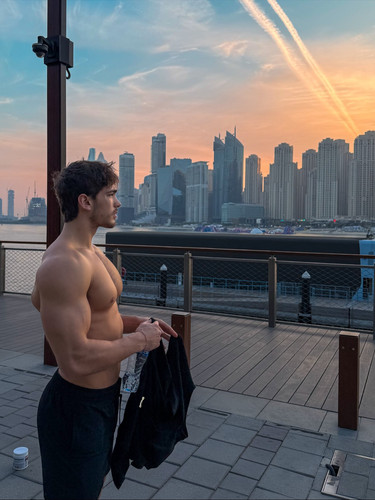 kylekuznik 1763387893 3767890792166806557 1204510304.jpg