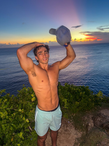 kylekuznik 1774970228 3865052156651497919 1204510304.jpg