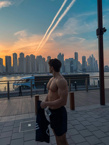 kylekuznik 1763387893 3767891974146872267 1204510304.jpg