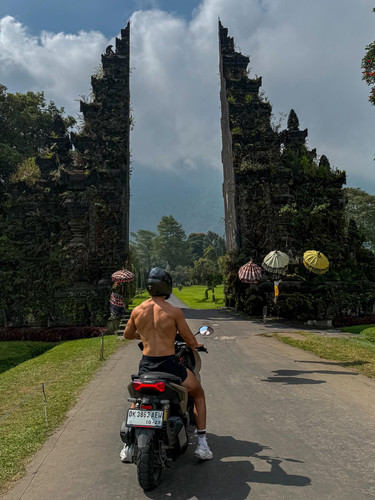 kylekuznik 1751213455 3665766612587178990 1204510304.jpg