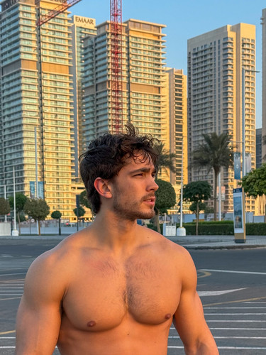 kylekuznik 1764507690 3777286740353589775 1204510304.jpg