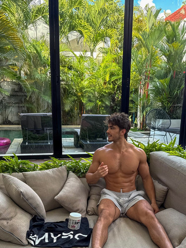 kylekuznik 1766396711 3793132996103626785 1204510304.jpg