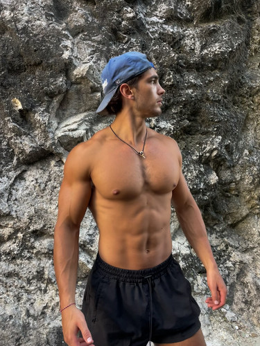 kylekuznik 1759673378 3736733594745414689 1204510304.jpg
