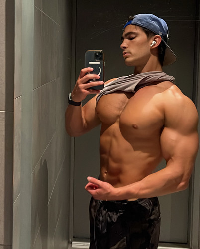 kylekuznik 1746642957 3627426496719509638 1204510304.jpg