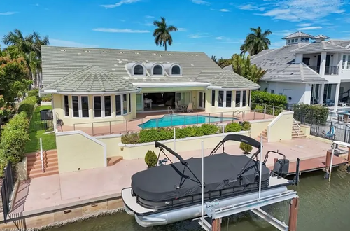 Homes in Naples FL for Sale.png