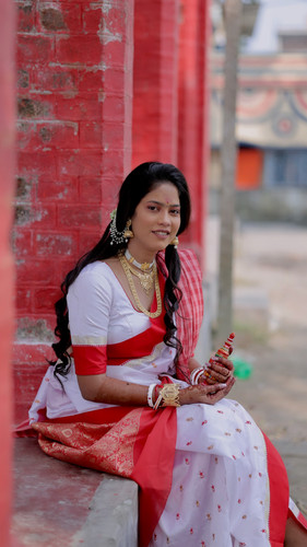 Party Makeup Artist in Keshtopur Kolkata  | Rondrila's Makeover.jpg