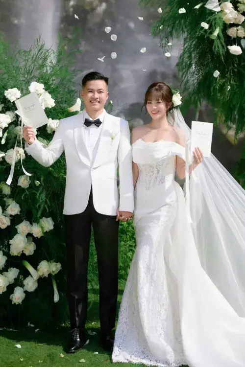 z7749248229213 320c1b1e60363306fd779aaa5d8d6309 result.webp