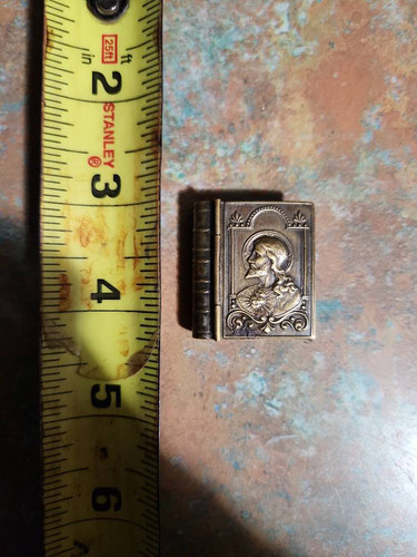 12e35dc12d62.jpg