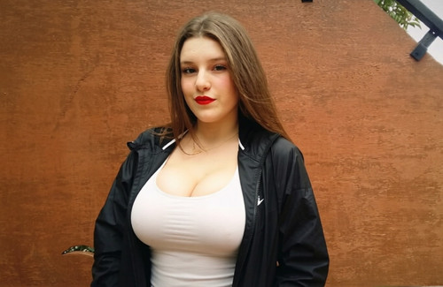 stable users 69543775558c3100599b258b text2image cbe96712c8784a3eb11399e5929479c2.jpg