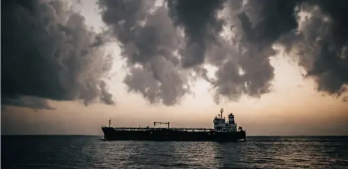 The way individuals work is changing due to an unprecedented wave of AI, with digital twins among the most innovative options available. Amazing: Digital Twin Could Turn You Into a Superworker. Digital twins use AI to create a digital replica of an individual, including their knowledge, thinking patterns, and decision-making abilities. For some employees, this technology is already part of their typical workday and could dramatically alter how we understand productivity.

Richard Skellett has been developing Digital Richard for over three years. Digital Richard is not an ordinary chatbot; rather, he is a digital representation of Richard, created from data generated during business meetings, document preparation, teleconferences, and presentations, enabling him to think like Richard. As a result, Digital Richard is a powerful assistant that Richard uses to help him make business decisions, prepare client presentations, and organize his personal life. Amazing: Digital Twin Could Turn You Into a Superworker.

Real-World Example: Digital Twin Could Turn
Bloor Research has taken the development of digital twins a step beyond Richard. They have developed digital twins for all employees in different parts of the world (Europe, the United States, and India). Digital twins can step in for employees who are unavailable to work (e.g., due to retirement or leave) and maintain continuity of employment without hiring temporary employees.  Amazing: Digital Twin Could Turn You Into a Superworker. New employees are now given their own.

The concept is becoming popular in the corporate world. Many analysts, including Gartner, have projected that digital twin technologies for knowledge workers will become mainstream in the near future. Leading technology companies like Meta are developing their own versions of similar products and AI-generating systems for their top leaders, including Mark Zuckerberg.

However, as with any new technology, questions arise about its impact on workplace productivity. Amazing: Digital Twin Could Turn You Into a Superworker. Who actually owns the digital twin? Is it the employee or the employer? Also, if an employee’s productivity improves with AI assistance, should their pay be increased? What if the digital twin fails or makes a mistake?

Enterprise Adoption and Global Expansion
Kaelyn Lowmaster and other experts indicate that governance will be hugely important. Many issues need to be analyzed and decided upon, such as data privacy and ownership, as well as who will control their digital identities. Without good governance policies in place, the potential risks might outweigh the potential benefits.

Digital Twin Could Turn 

The compensation model for digital twins is also up for discussion. For instance, Skellett believes workers should own their digital twin and get compensated based on the value it produces. Conversely, Josh Bersin believes that, in general, any intellectual property produced while working for a company belongs to the company. His firm is testing its digital twin technology and has created a way for its employees to produce more without working additional hours. Amazing: Digital Twin Could Turn You Into a Superworker.

Challenges: Ownership, Productivity, and Risk
The concept is becoming popular in the corporate world. Many analysts, including Gartner, have projected that digital twin technologies for knowledge workers will become mainstream in the near future. Leading technology companies like Meta are developing their own versions of similar products and AI-generating systems for their top leaders, including Mark Zuckerberg.

However, as with any new technology, questions arise about its impact on workplace productivity. Who actually owns the digital twin? Is it the employee or the employer? Also, if an employee’s productivity improves with AI assistance, should their pay be increased? What if the digital twin fails or makes a mistake? Amazing: Digital Twin Could Turn You Into a Superworker.

The Future of Work and Compensation Models
Kaelyn Lowmaster and other experts indicate that governance will be hugely important. Many issues need to be analyzed and decided upon, such as data privacy and ownership, as well as who will control their digital identities. Without good governance policies in place, the potential risks might outweigh the potential benefits.

Digital Twin Could Turn 

The compensation model for digital twins is also up for discussion. For instance, Skellett believes workers should own their digital twin and get compensated based on the value it produces. Conversely, Josh Bersin believes that, in general, any intellectual property produced while working for a company belongs to the company. His firm is testing its digital twin technology and has created a way for its employees to produce more without working additional hours. Amazing: Digital Twin Could Turn You Into a Superworker.