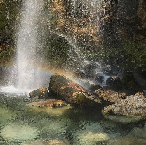 waterfall.jpg