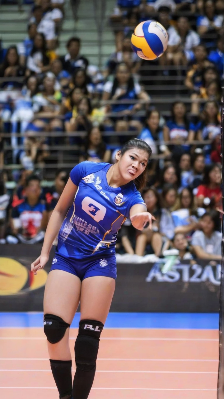 Alyssa Valdez, Brooke Van Sickle lead PVL All-Star reserves