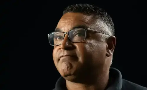 PRESSIONADOS NO CARGO! Roger Machado e Rui Costa sofrem pressão externa para deixar o São Paulo