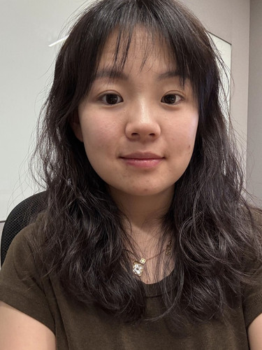 user photo small.jpg