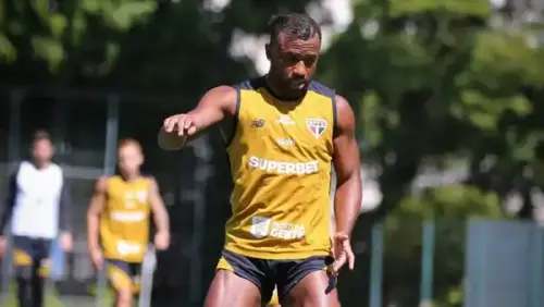 DECISÃO NO MORUMBIS: São Paulo encara "zebra" Juventude para estancar crise na Copa do Brasil