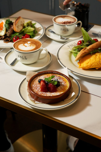 BREAKFAST AT PAUL RESIZE.jpg