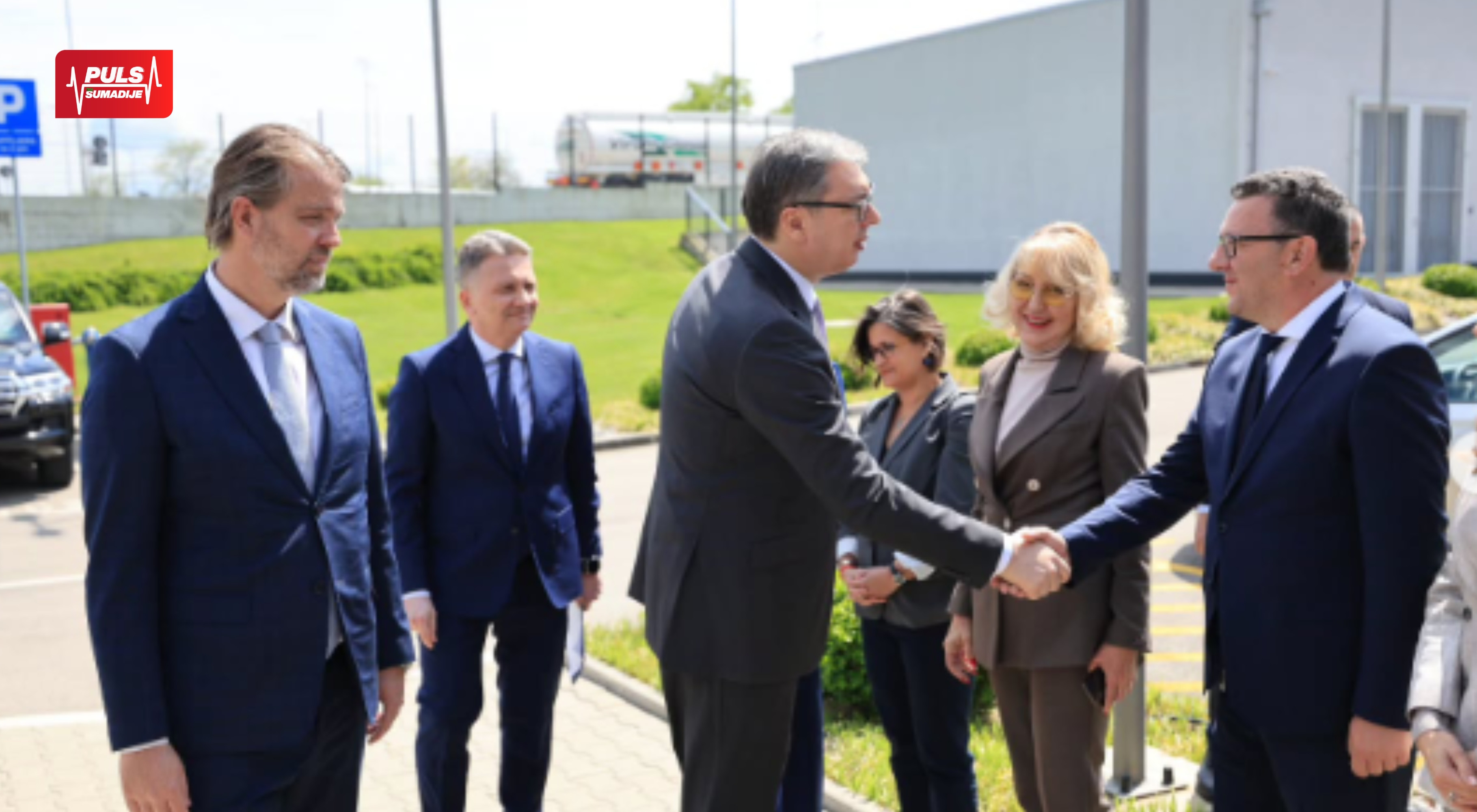 Završena poseta predsednika Aleksandra Vučića Kragujevcu, gradonačelnik se obratio na društvenim mrežama