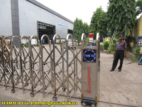 Motorized Retractable Sliding Gates for Modern Entrances.jpg