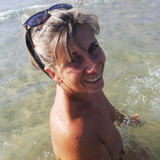 Lisa sur la plage du Cap d'Agde 09