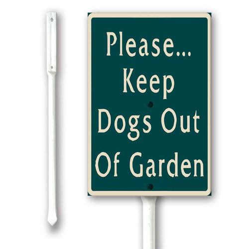please keep dogs out of garden.jpg
