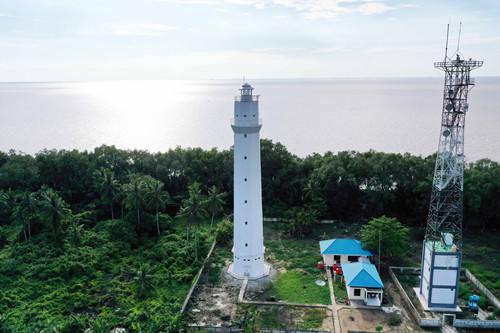 gambar mercusuar.jpg