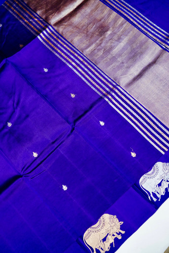 Designer Saree Online: A Complete Guide to Stylish and Modern Ethnic Wear.jpg