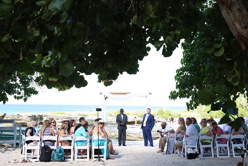 Plan Your Exclusive Destination Wedding in Cayman Islands.jpg
