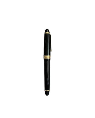 m40848492146 1 bg removed.jpg