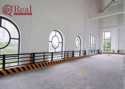 supawork aea3b2ff82834bdbab555c92f1e91448.jpg