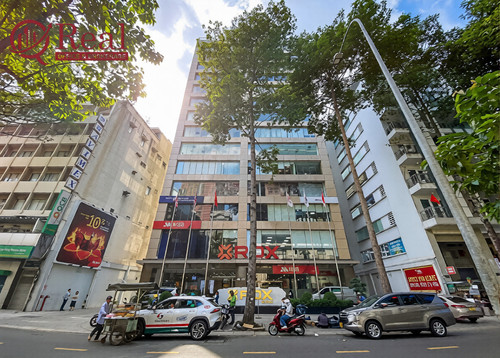 toa nha van phong rox cho thue hcm.jpg