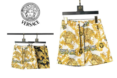 424Versace.jpg