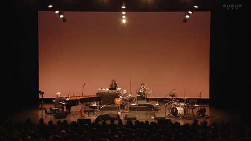 Haruomi Hosono x Ryuichi Sakamoto at EX THEATER ROPPONGI 2013.12.21.1080p.x264.1:03:22.optimized=def.png