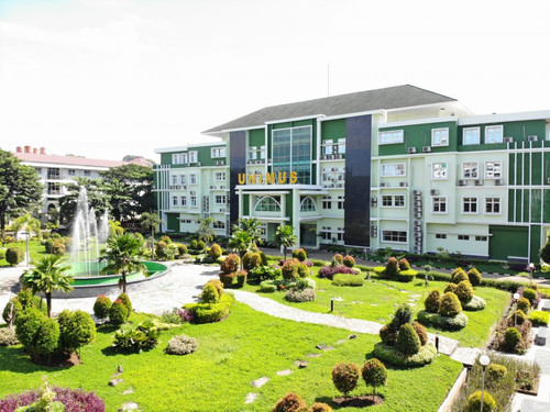 gedung kampus unimus.jpg