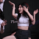 XiyeonThrusts.gif
