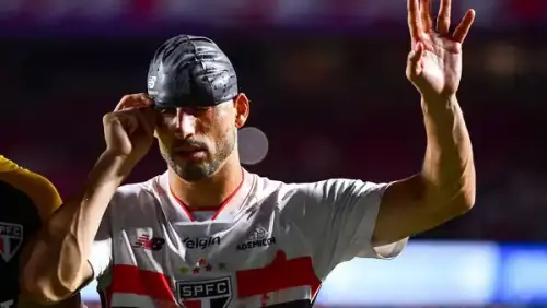 São Paulo preserva três titulares após confronto contra o Cruzeiro