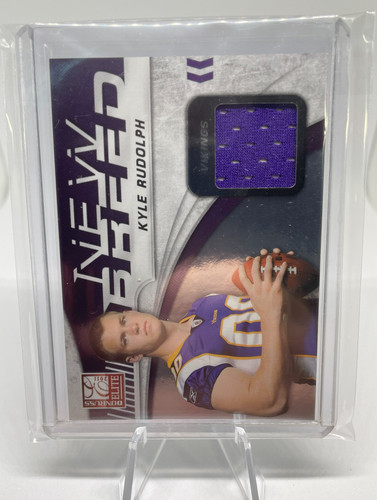 2011 Panini Donruss Elite Kyle Rudolph New Breed Rookie Patch 299 #21 (1).1