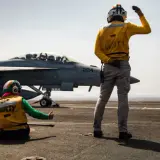 Avion american de luptă doborât: căutare în curs de desfășurare