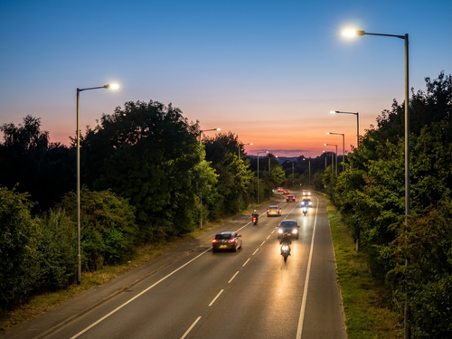 den chieu sang duong pho led streetlight philips inside citilight ctl363skyline 120w wwnwcw 18000 lm.png