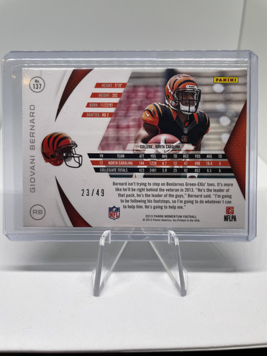 2013 Panini Momentum Giovani Bernard Rookie 49 #137 (2).1
